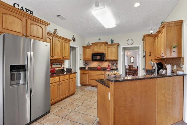 203 WINDY OAKS DR, Munford, TN 38058