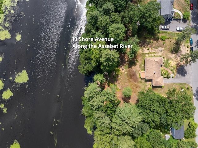 13 Shore Ave, Maynard, MA 01754