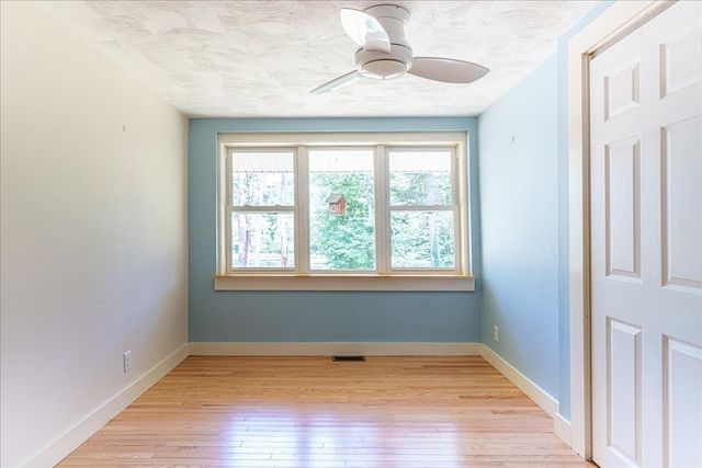 13 Shore Ave, Maynard, MA 01754