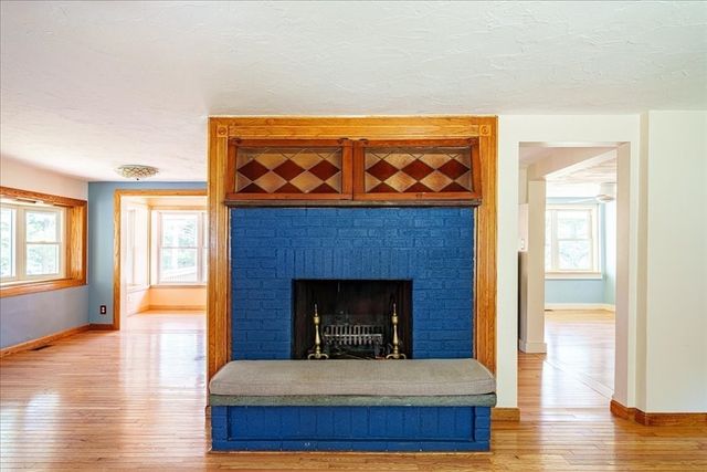 13 Shore Ave, Maynard, MA 01754