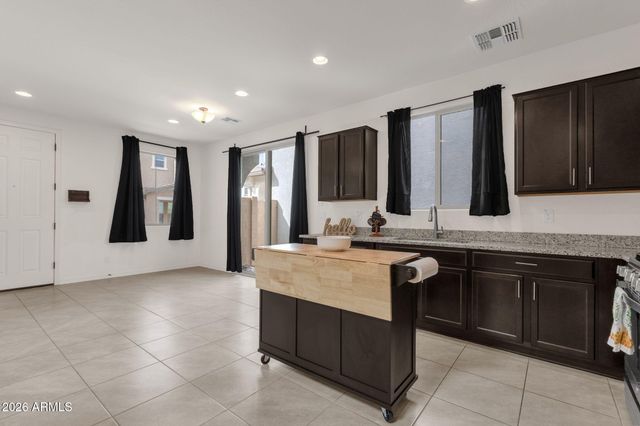 1716 S 82ND Way, Mesa, AZ 85209