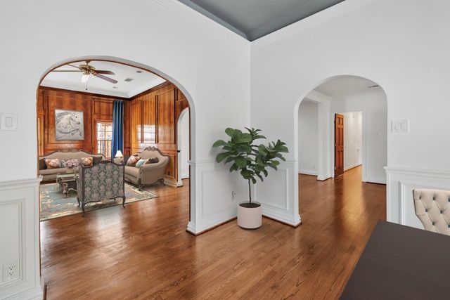 5604 Martel Avenue, Dallas, TX 75206