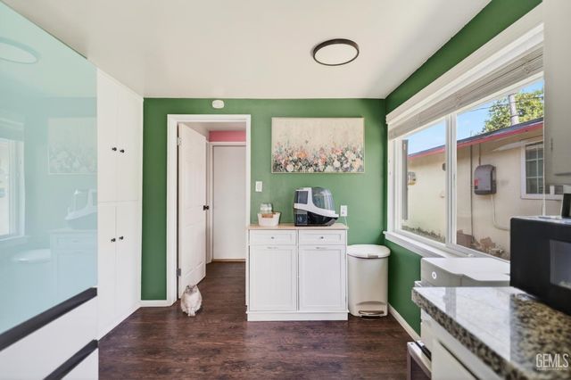 3013 Saint Marys Street, Bakersfield, CA 93305
