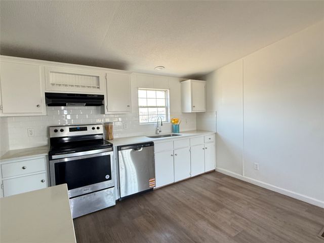 9022 Diamond Avenue, Kaufman, TX 75142