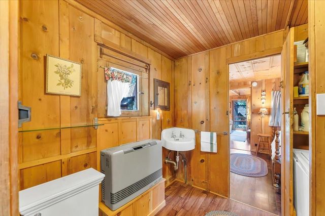 7873 North Avenue, Tahoe Vista, CA 96148