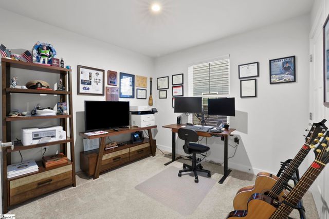 210 Bending Brinch Road, Greenville, SC 29605