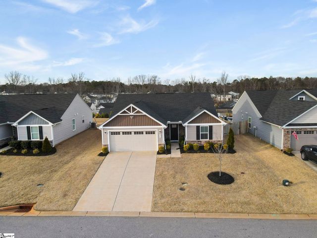 210 Bending Brinch Road, Greenville, SC 29605