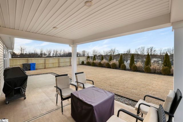 210 Bending Brinch Road, Greenville, SC 29605