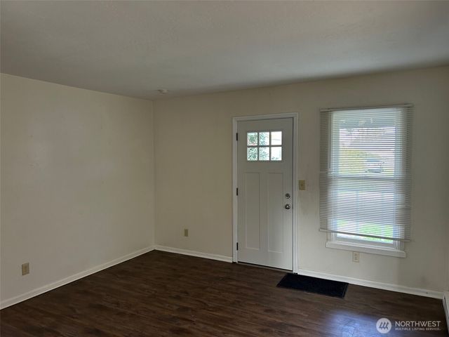 1012 7th Street S, Kelso, WA 98626