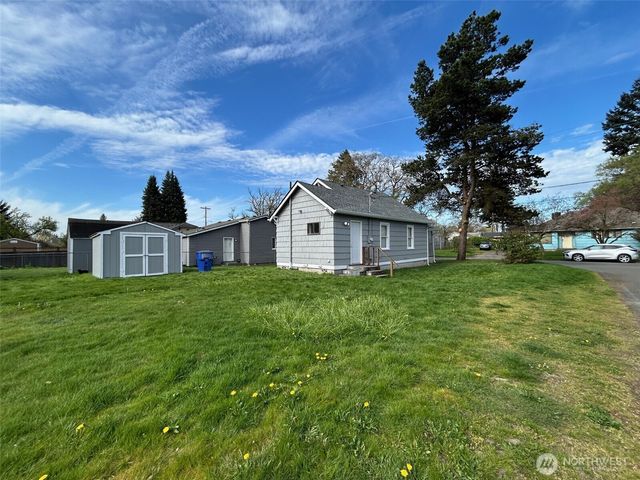 1012 7th Street S, Kelso, WA 98626