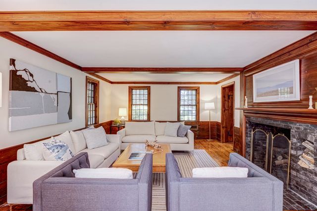 284 Woodland Road, Brookline, MA 02467
