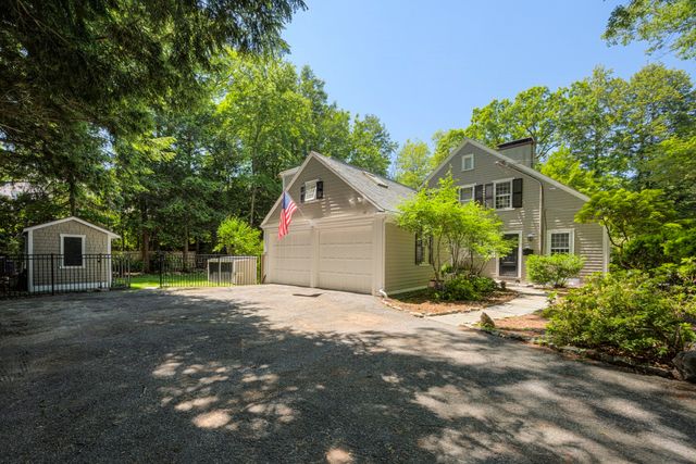 284 Woodland Road, Brookline, MA 02467