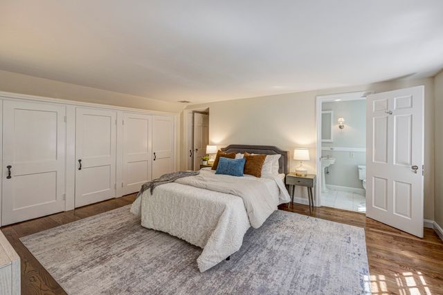 284 Woodland Road, Brookline, MA 02467