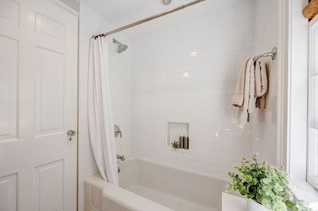 284 Woodland Road, Brookline, MA 02467
