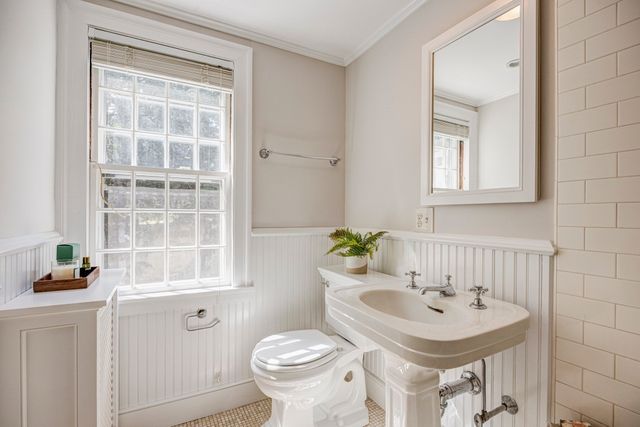 284 Woodland Road, Brookline, MA 02467