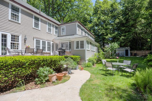 284 Woodland Road, Brookline, MA 02467