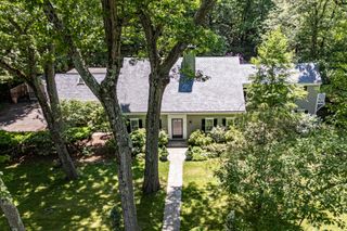 284 Woodland Road, Brookline, MA 02467