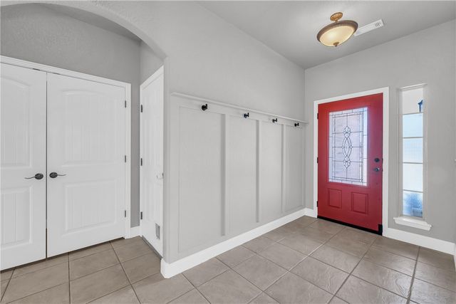 450 Beasley Drive, Centerton, AR 72719