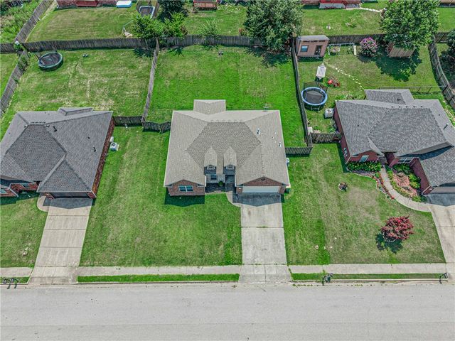 450 Beasley Drive, Centerton, AR 72719