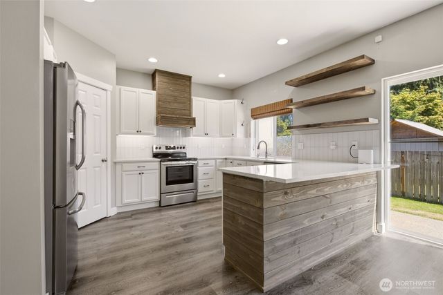 8517 36th Avenue NE, Marysville, WA 98270