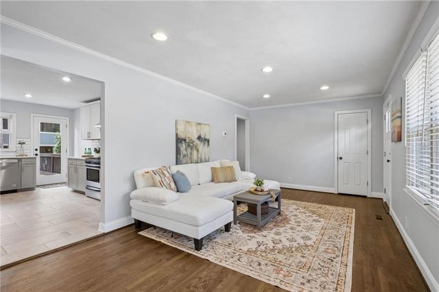 1130 Medlin Street SE, Smyrna, GA 30080