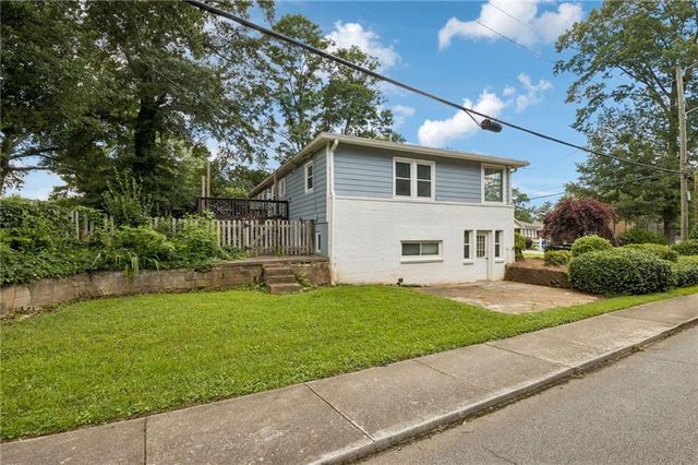 1130 Medlin Street SE, Smyrna, GA 30080