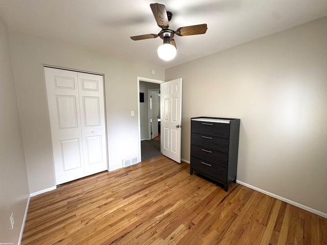11652 Frazho Road, Warren, MI 48089