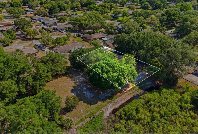 33201 COVENTRY DRIVE, Leesburg, FL 34788