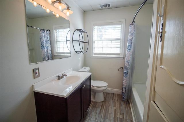 3708 Auburn Street, Lake Charles, LA 70607