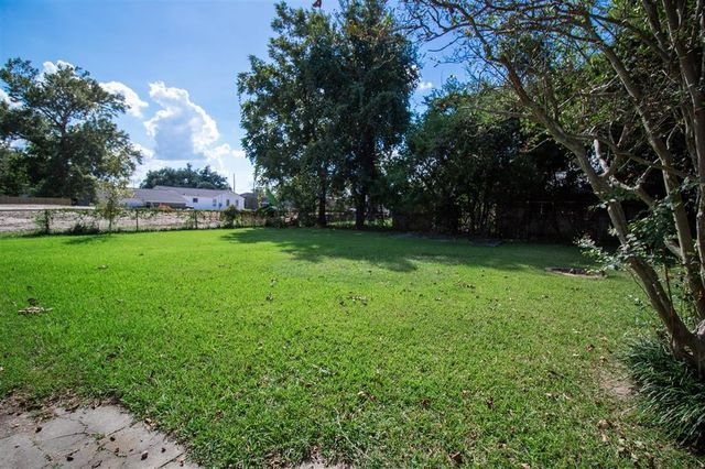 3708 Auburn Street, Lake Charles, LA 70607