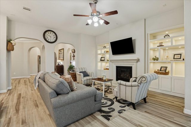 14142 Sunrise Arbor Lane, Cypress, TX 77429