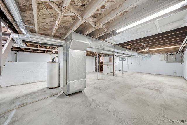 2155 Lakeview Road, Hamburg, NY 14085