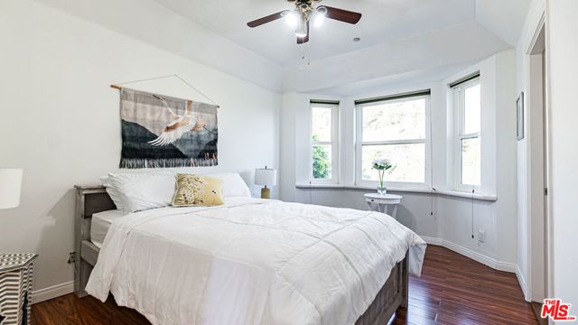 7449 Studio Road, Canoga Park, CA 91304