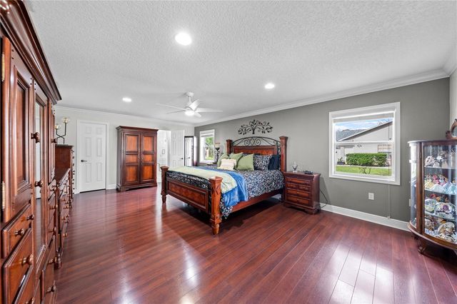 2094 CAMELOT BOULEVARD, St Cloud, FL 34772