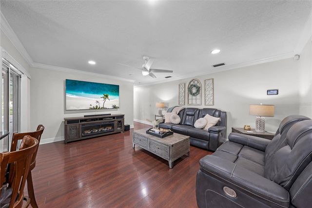 2094 CAMELOT BOULEVARD, St Cloud, FL 34772