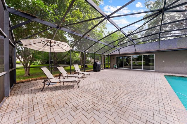 2094 CAMELOT BOULEVARD, St Cloud, FL 34772