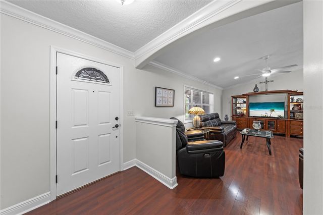 2094 CAMELOT BOULEVARD, St Cloud, FL 34772