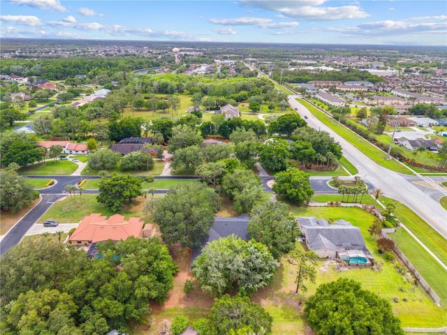 2094 CAMELOT BOULEVARD, St Cloud, FL 34772