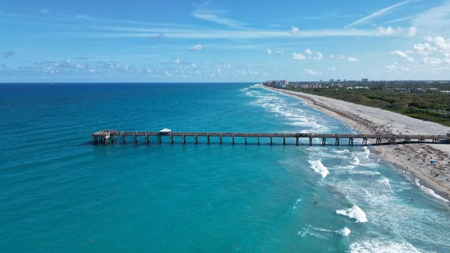 136 Doe Trail, Jupiter, FL 33458