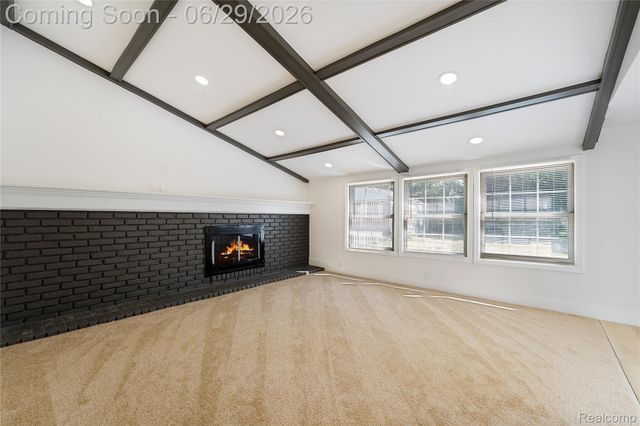 1741 Brys Drive, Grosse Pointe Woods, MI 48236