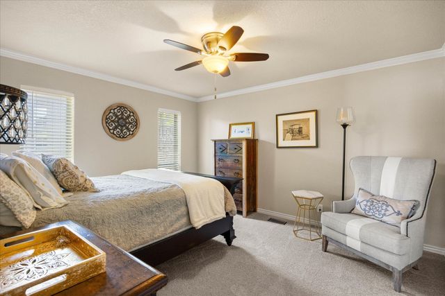 417 Peninsula Court, Granbury, TX 76048
