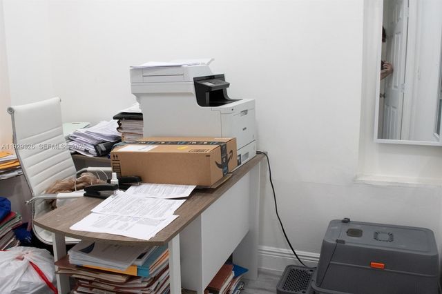 8781 Johnson St, Pembroke Pines, FL 33024