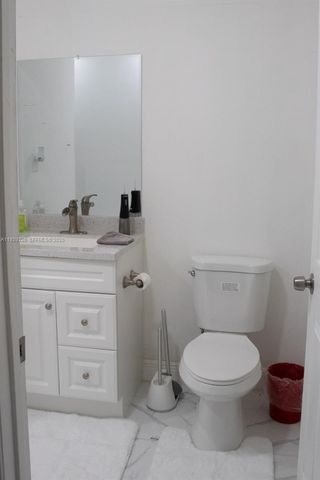 8781 Johnson St, Pembroke Pines, FL 33024