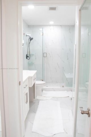 8781 Johnson St, Pembroke Pines, FL 33024