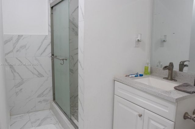 8781 Johnson St, Pembroke Pines, FL 33024