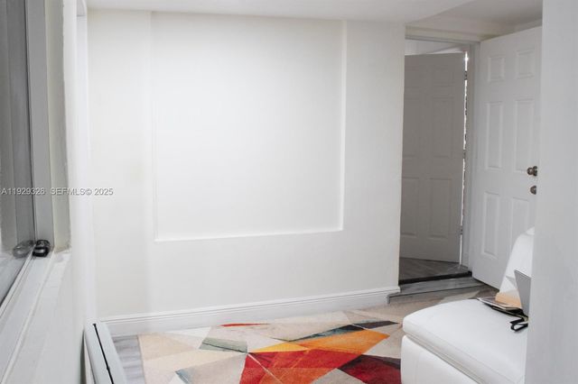 8781 Johnson St, Pembroke Pines, FL 33024