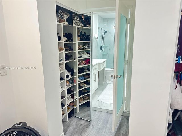 8781 Johnson St, Pembroke Pines, FL 33024