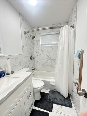 8781 Johnson St, Pembroke Pines, FL 33024