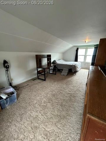 9976 Quandt Avenue, Allen Park, MI 48101