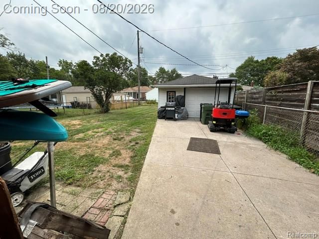 9976 Quandt Avenue, Allen Park, MI 48101
